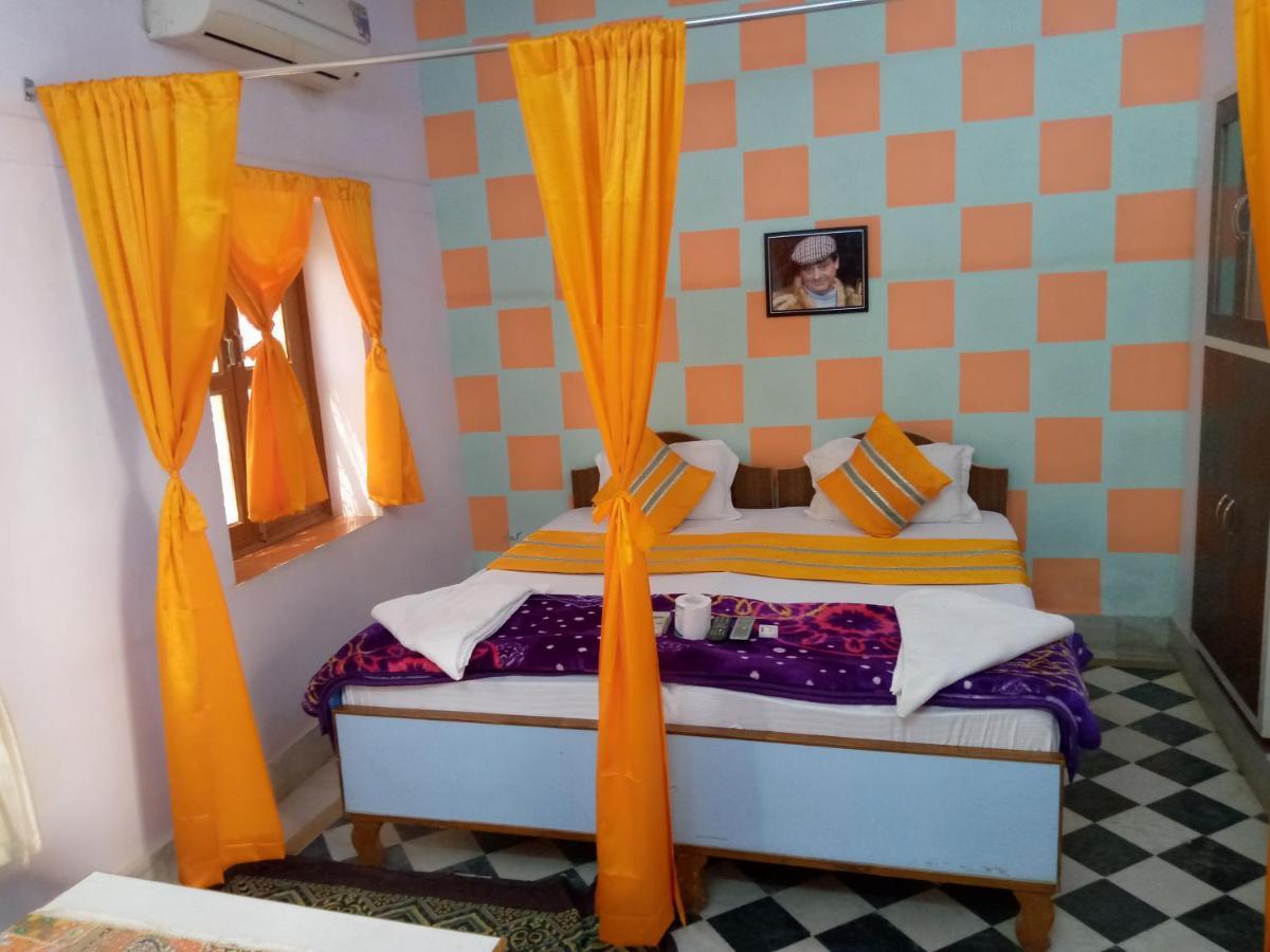 Ratan Hostel Джайсалмер Екстер'єр фото