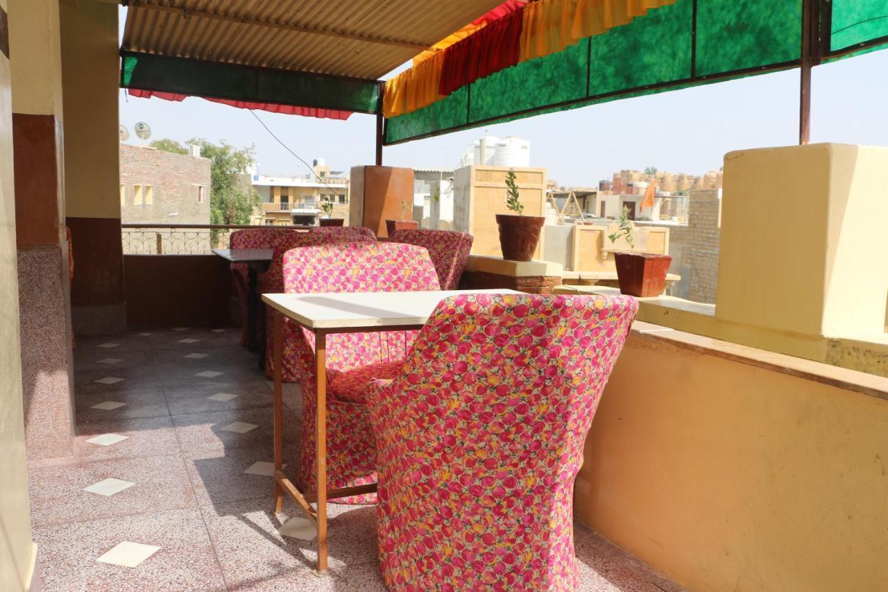 Ratan Hostel Джайсалмер Екстер'єр фото